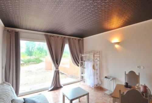 Фактура материалов для натяжных потолков. Фактуры натяжных потолков