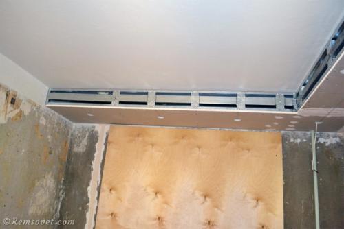 Как крепится натяжной потолок к потолку или стене. Распространенные способы крепления натяжного потолка к потолку 12