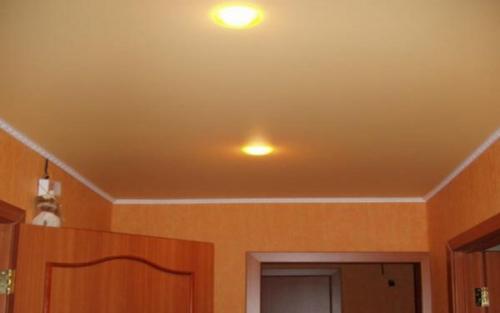 Матовый натяжной потолок. Матовые натяжные потолки – покупать или отказаться?