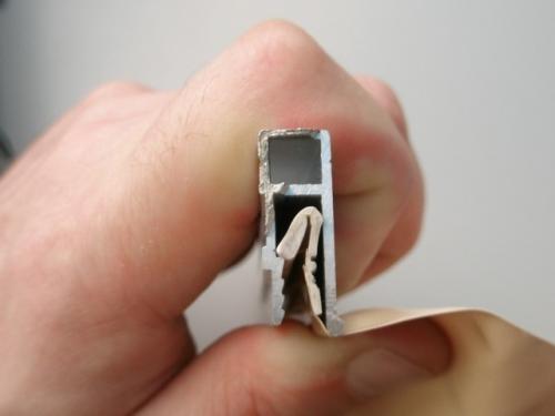 Как снять штапиковый натяжной потолок. Как снять натяжной потолок с гарпунным креплением