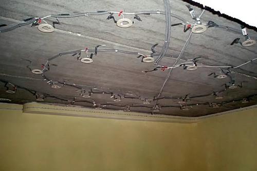 Правила расположения точечных светильников по комнатам. Цены на точечные светильники 06 Правила расположения точечных светильников по комнатам. Цены на точечные светильники 06