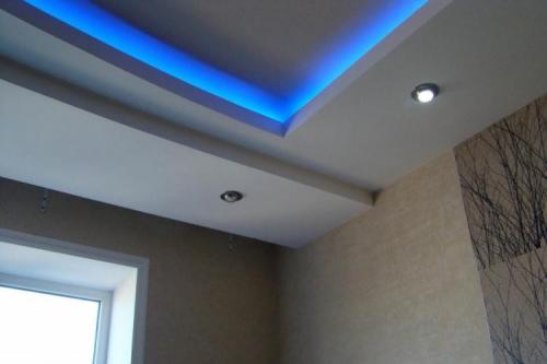 Потолок из гипсокартона на кухне с подсветкой. Подсветка потолка на кухне