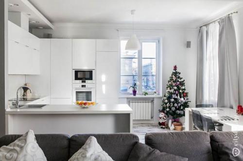 Потолок на кухне своими руками. Дедушкин вариант: побелка и другая покраска 01