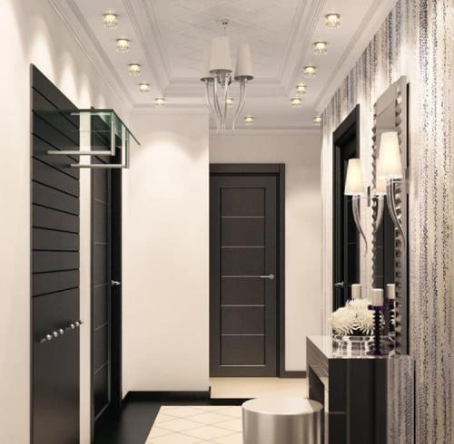 Расположение точечных светильников на натяжном потолке в зале. Для коридора и прихожей