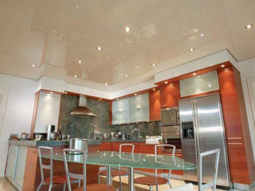 Освещение комнаты с натяжным потолком. Варианты освещения для разных комнат