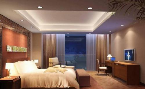 Расположение светильников на натяжном потолке в прямоугольной комнате. Расположение светильников на натяжных потолках: правила и примеры схем