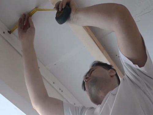 Натяжной потолок с подсветкой по периметру, как сделать. Как сделать подсветку натяжного потолка светодиодной лентой