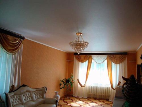 Рейтинг ТОП 7 лучших натяжных потолков. Основные виды натяжных потолков 01