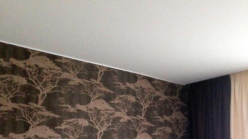 Отзывы о натяжных потолках различных производителей. Анализ отзывов о производителях