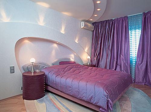 Дизайн спальни в современном стиле. Формы в мебели и отделке 01