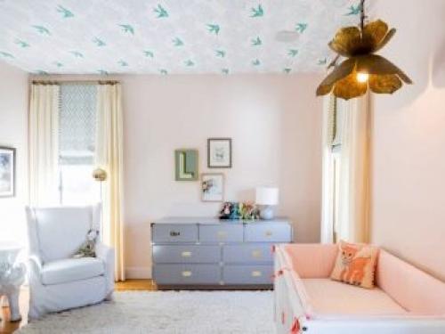 Современный дизайн потолка в спальной комнате. Материалы 07