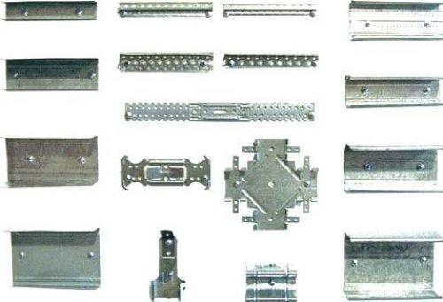 Монтаж стенового направляющего профиля. Этапы установки профиля к стене: 04