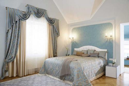 Ремонт потолка в спальне. Потолок в спальне — обзор простых идей по оформлению потолка в спальне. Инструкция от А до Я + фото