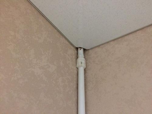 Как сделать потолок в ванной из панелей. Пластиковый потолок в ванной: плюсы и минусы. Поэтапное руководство, как сделать потолок из вагонки, реек, ПВХ-панелей. Особенности монтажа и дизайн