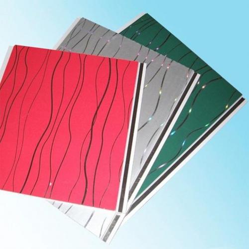 Потолок в ванной из пластиковых панелей. (+85 фото) Красивая отделка потолка в ванной комнате панелями ПВХ 85 фото