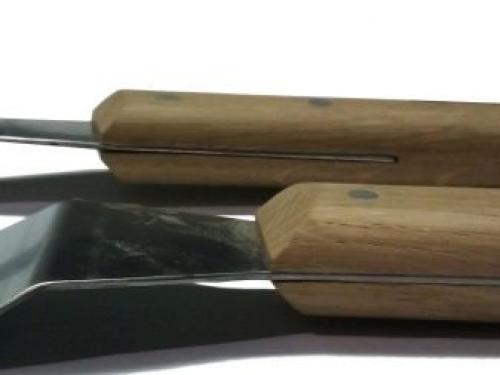 Шпатель для натяжного потолка своими руками. Виды