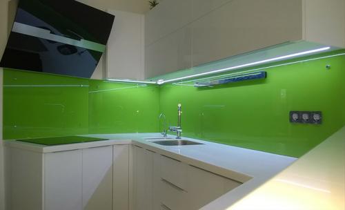 Чем заменить фартук на кухне так. Чем можно заменить фартук на кухне? 32