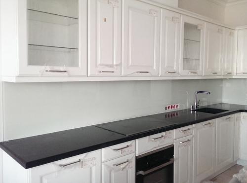 Чем заменить фартук на кухне так. Чем можно заменить фартук на кухне? 30