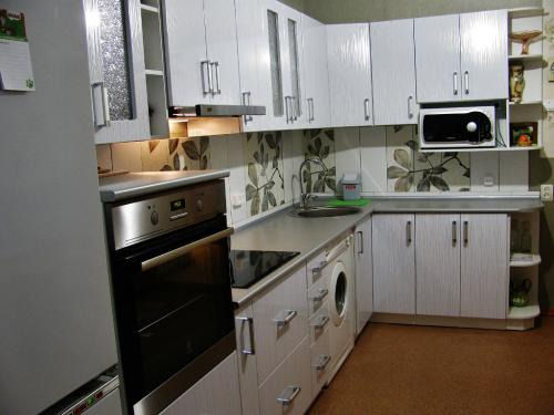 Из чего лучше сделать фартук на кухню. ТОП-20 материалов для замены фартука кухни | ФОТО, плюсы и минусы способов 09