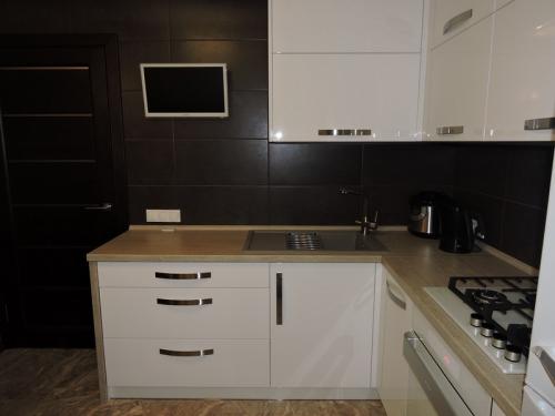 Какой материал для кухни лучше МДФ или дсп. Какой материал лучше для кухни: МДФ или ЛДСП?