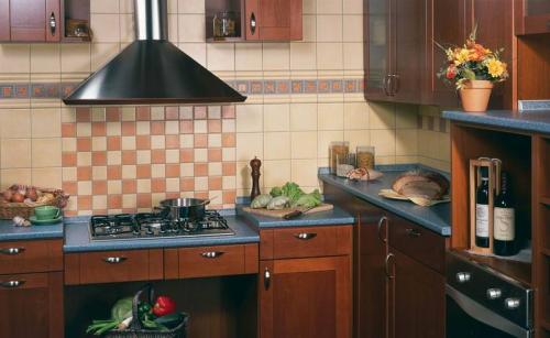 Стены в кухне просто, дешево и эффективно. №1. Керамическая плитка