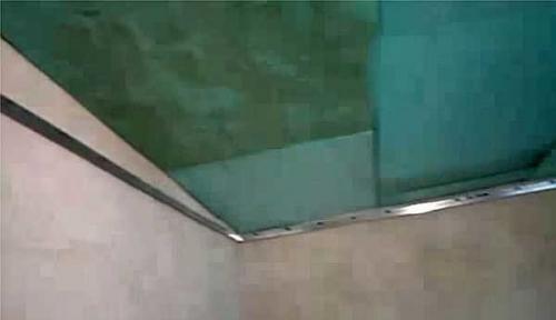 Что нужно для натяжного потолка. Куда и на какой высоте крепится