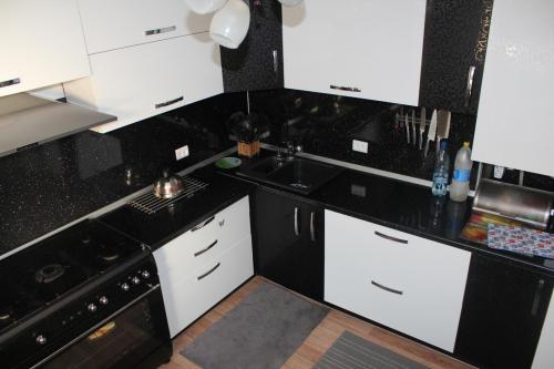 Фартук на кухню советы дизайнера. Как выбрать фартук для кухни: практические советы, фото примеры