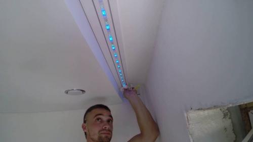 Профиль для парящих натяжных потолков с подсветкой. Установка парящего потолка со светодиодной подсветкой