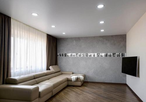 Сатиновый потолок из чего сделан. Плюсы сатиновых потолков