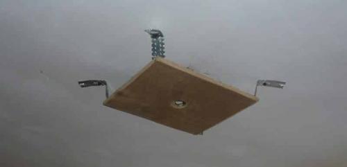 Какой вес выдерживает закладная под люстру. Виды закладных