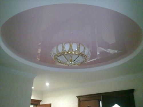 Матовый натяжной потолок: плюсы и минусы. Преимущества и недостатки матовых натяжных потолков