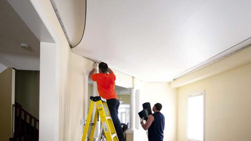 Натяжной потолок 7 метров. Сколько в среднем стоит натянуть натяжной потолок