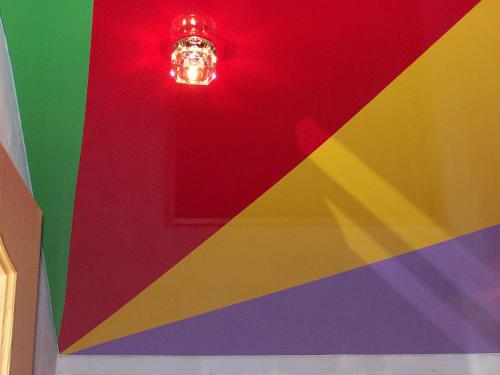 Площадь натяжных потолков. Ткань и пленка