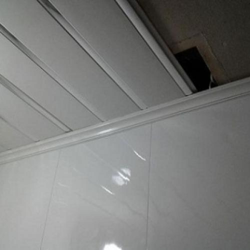 Потолочный плинтус для натяжного потолка. Как выбрать потолочный плинтус? 13 Потолочный плинтус для натяжного потолка. Как выбрать потолочный плинтус? 13