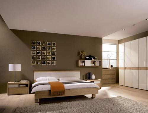 Натяжной потолок белый глянец. Белый натяжной потолок