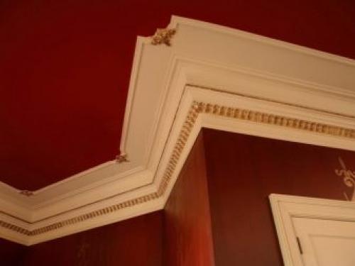 Потолочные плинтусы и профили для натяжных потолков. Виды 02