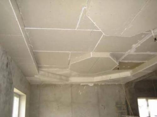 Технология покраски гипсокартонного потолка в ванной комнате. Выбор краски 06