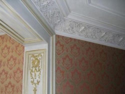 Потолочный плинтус для натяжных потолков. Виды плинтусов для натяжных потолков 03 Потолочный плинтус для натяжных потолков. Виды плинтусов для натяжных потолков 03