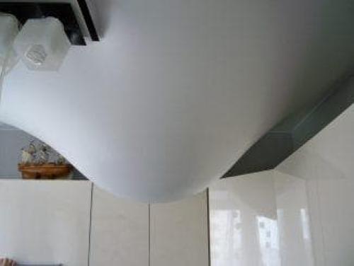 Тканевый натяжной потолок минусы. Отрицательные стороны