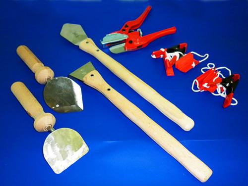 Что нужно для натяжного потолка. Закупка материалов: что потребуется для монтажа?