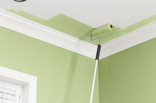 Расскажем о дешевых вариантах отделки потолка. Обновляем потолок недорого: самый дешевый способ отделки