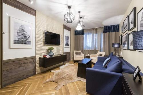 Какую люстру выбрать для натяжного потолка. Рекомендации 21