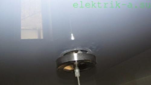 Встроенное освещение натяжного потолка. Натяжные потолки и освещение: особенности монтажа светильников и подсветки