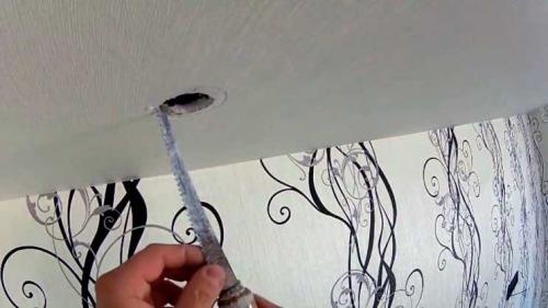 Установка точечных светильников в гипсокартон. Как делаются большие отверстия