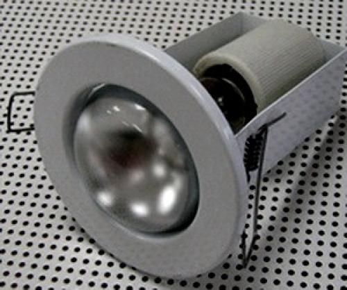 Виды и установка точечных светильников. Существует множество точечных светильников своеобразной формы, размеров, сферы применения и условий работы.